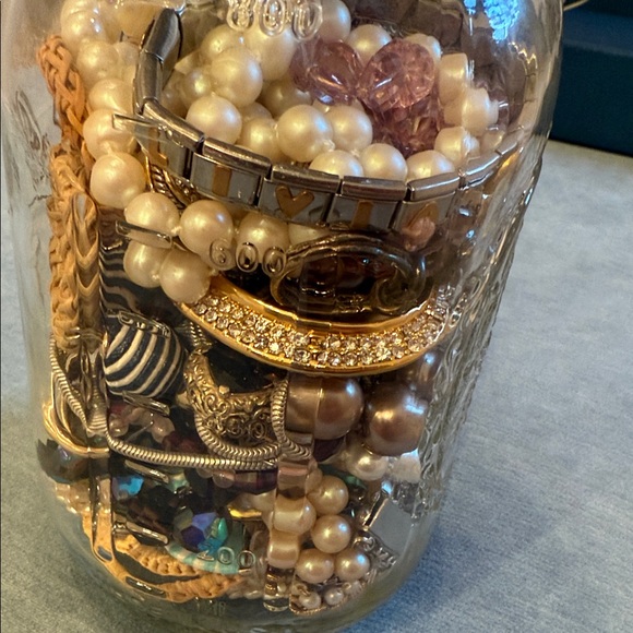 Mystery Jewelry chock full of amazing finds some sterling silver and vintage - Picture 9 of 13